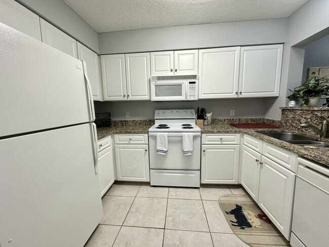 Building Photo - 4274 Calinda Ln