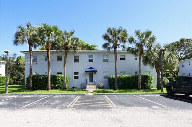 Building Photo - 7740 SW 54th Ct