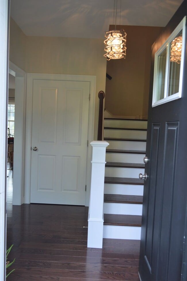 Building Photo - Spacious Four-Bedroom House in the Heart o...