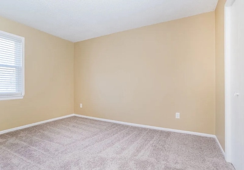 Building Photo - 3512 Draper Ave