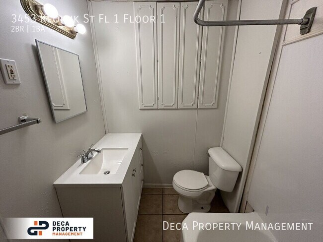 Building Photo - 3453 Keokuk St