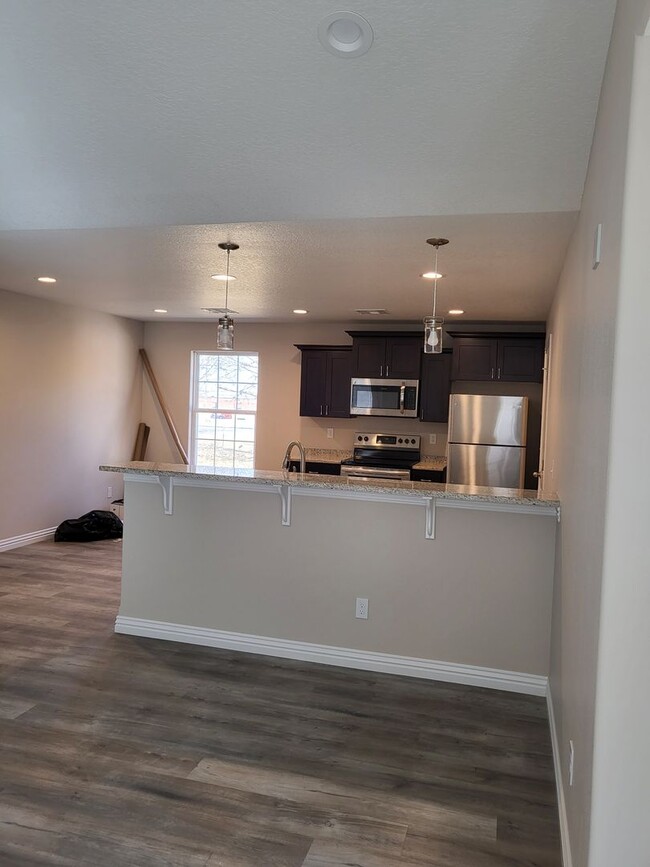 Building Photo - Brand new 3 bedroom, 2 bath house in Webb ...