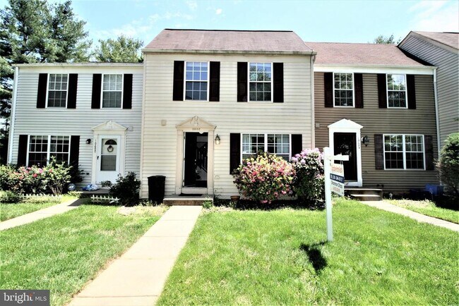 Building Photo - 10602 Tuppence Ct