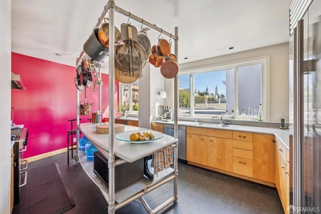 Building Photo - 148 Beaumont Ave