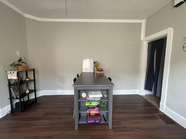 dining room - 2231 Union St