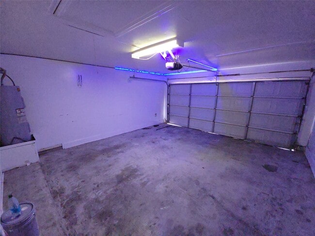 Building Photo - 5006 Mill Creek Dr