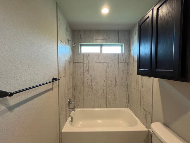 Building Photo - 6310 Luglio Ln