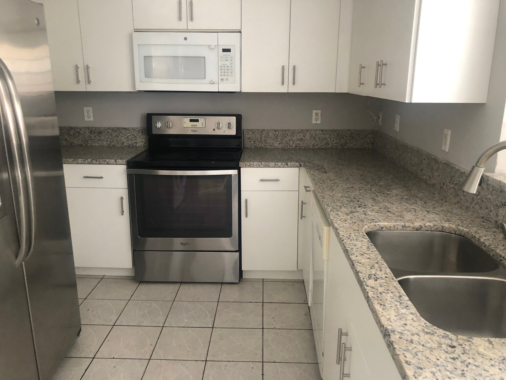 Building Photo - 4109 Eastridge Cir
