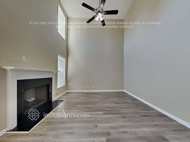 Building Photo - 110 Parkway Dr
