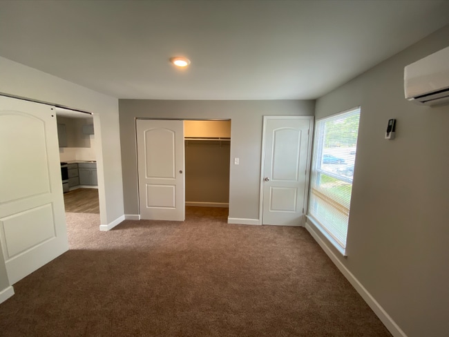 Building Photo - 525 Stone Arch Dr