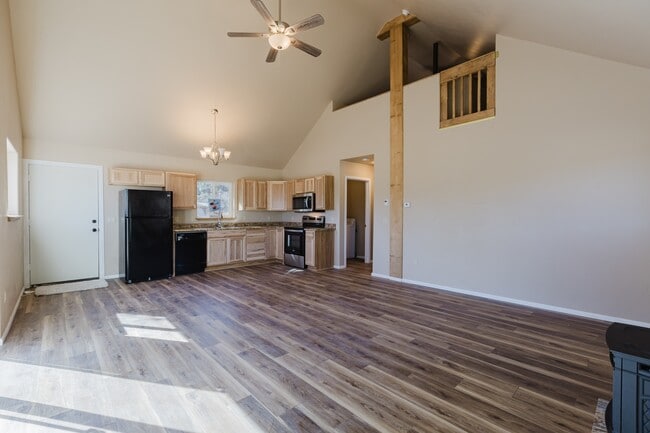 Building Photo - 337A Brookhill Dr