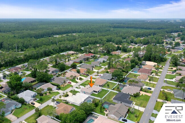 Building Photo - 22 Woodlyn Ln