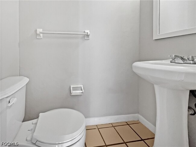 Building Photo - 1123 SW 48th Terrace