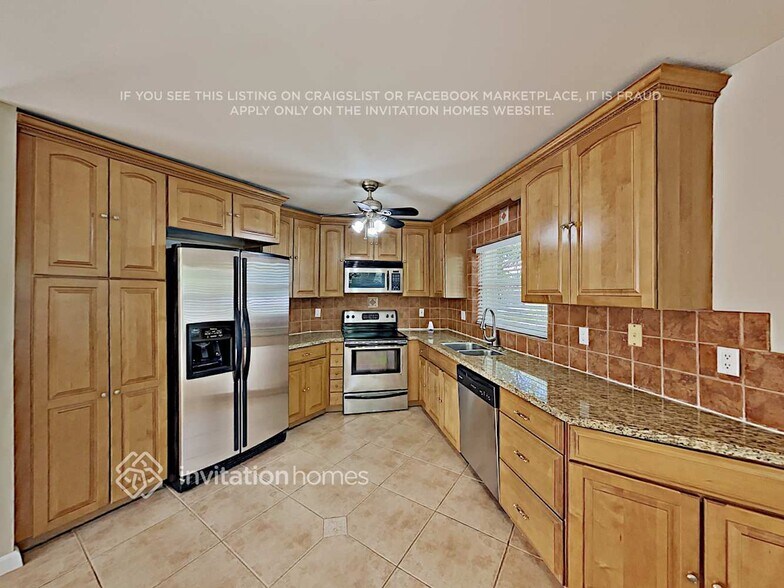 Building Photo - 5820 NW 60th St