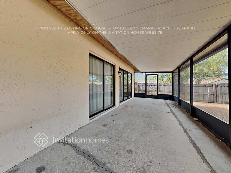 Building Photo - 817 Benninger Dr