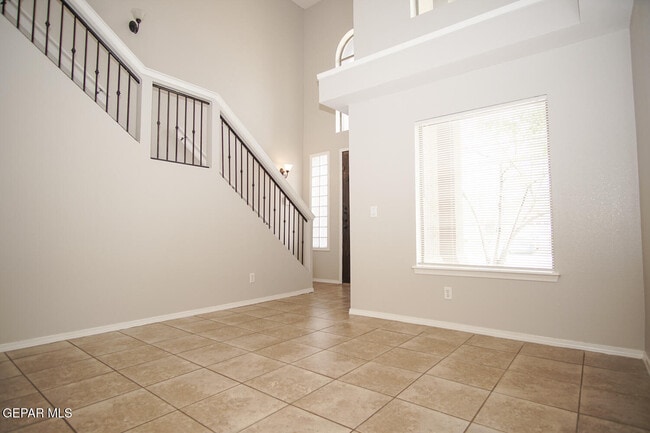Building Photo - 14206 Otter Point Ct