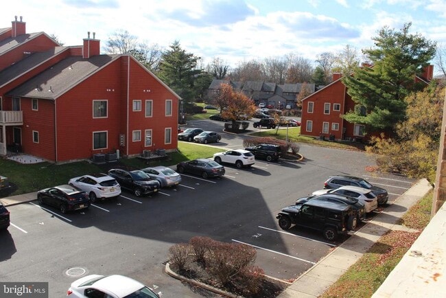 Building Photo - 2614C Auburn Ct