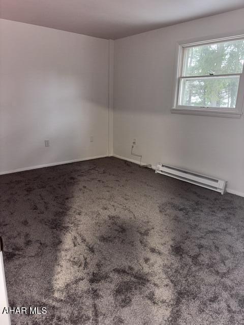 Building Photo - 2120 Pine View Dr