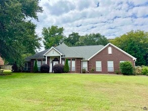 Building Photo - 1127 Alderly Ln