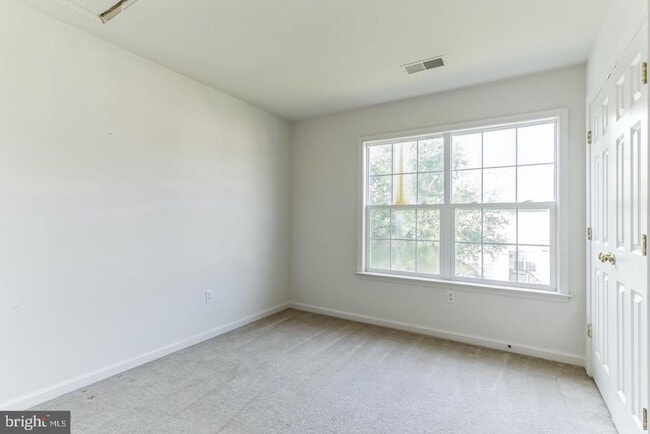 Building Photo - 2213 Herring Creek Dr