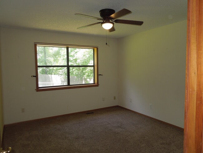 Building Photo - 169 San Carlos Cove