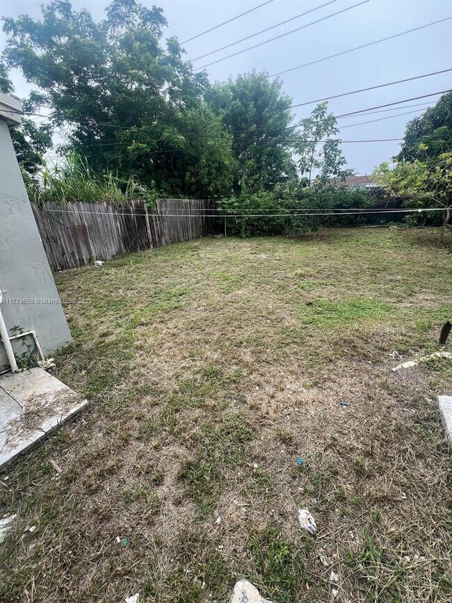 Building Photo - 10470 SW 172nd St