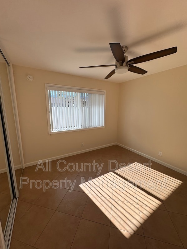 Building Photo - 73502 Sun Ln