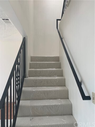 Building Photo - 232 W Mission Rd