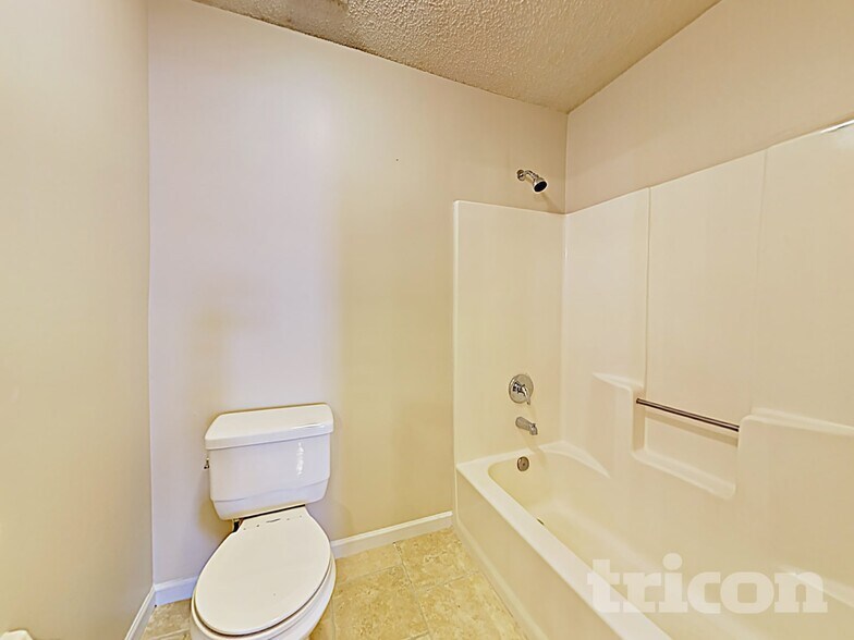 Building Photo - 8168 Fort Lee Trail