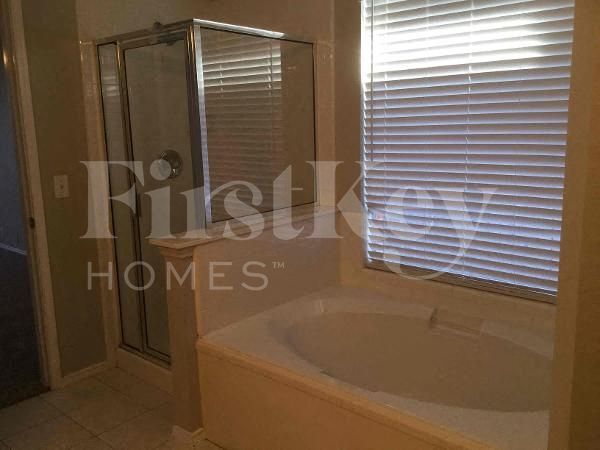 Building Photo - 820 Big Sky Ln