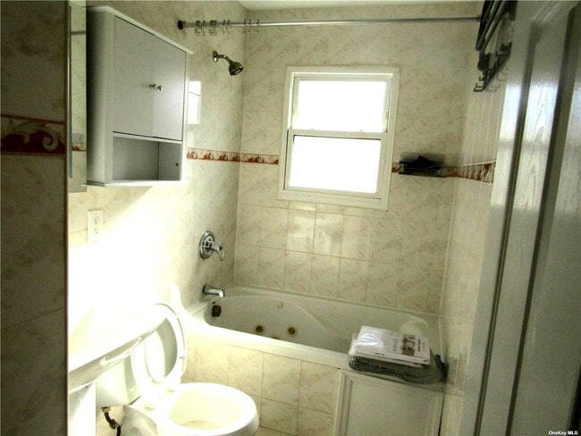 Building Photo - 93-15 240th St