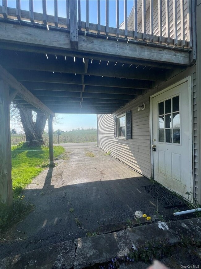 Building Photo - 10 Mulberry Ln