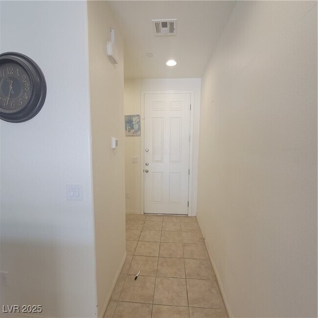 Building Photo - 1836 Pinsky Ln