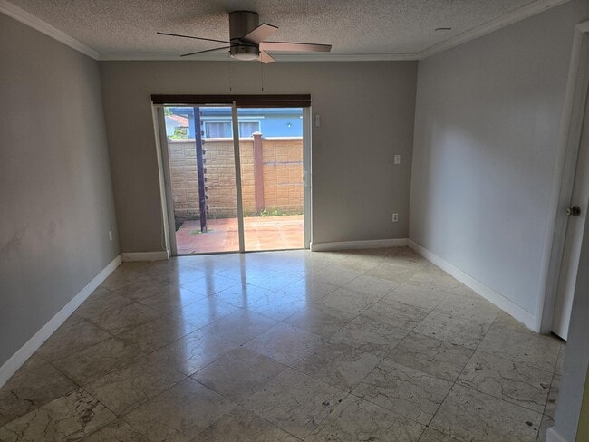 Building Photo - 18110 SW 139th Ct