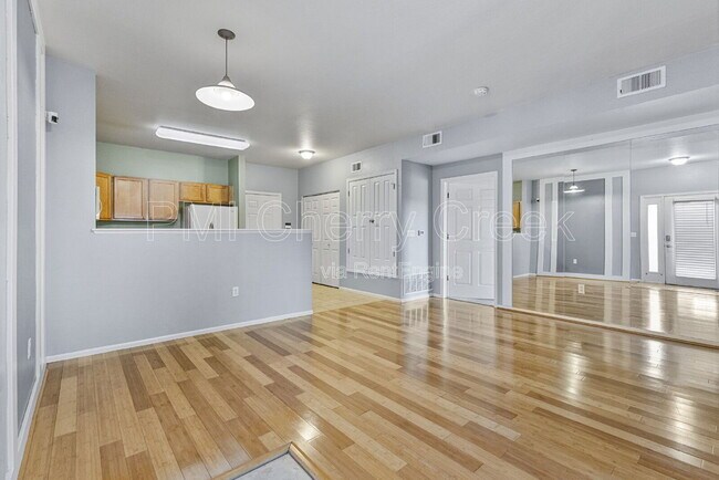 Building Photo - 18602 E Water Dr