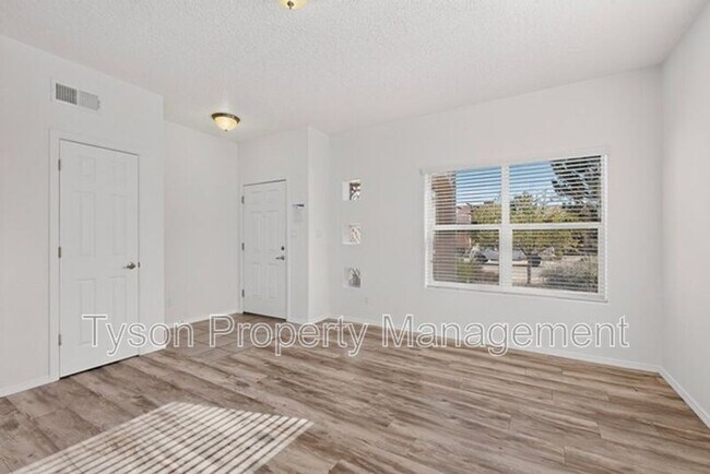 Building Photo - 6412 Sincho Ave
