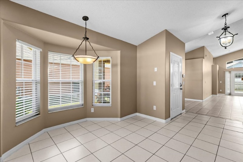 Building Photo - 8084 Santee Dr