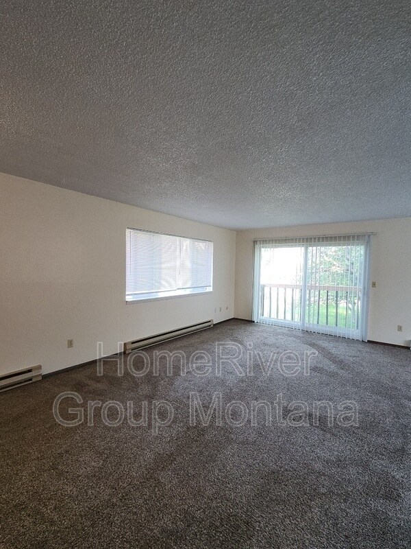 Building Photo - 2111 S 4th St W