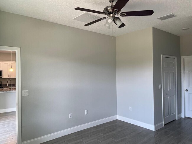 Building Photo - 409 Danube Dr