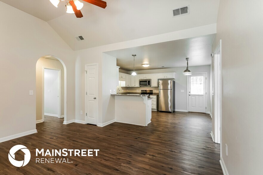 Building Photo - 181 Reese Dr