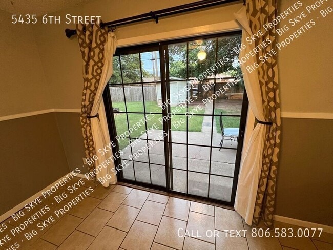 Building Photo - 5435 6th St