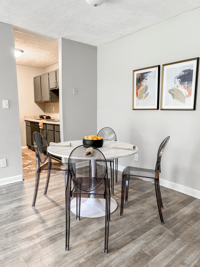 dining area - Strathmore Park Apartments