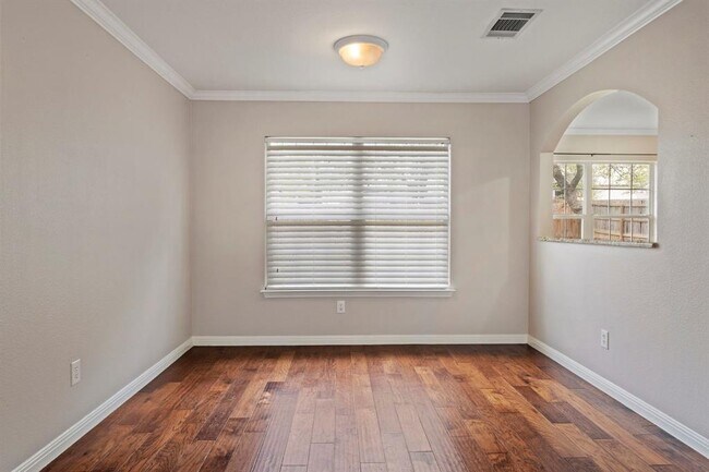 Building Photo - 1809 Ruthie Run