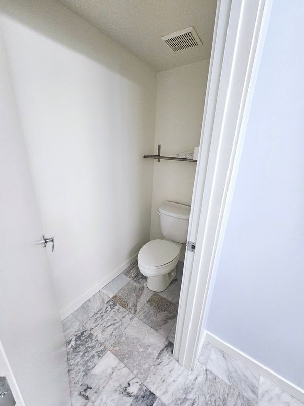 Building Photo - 1111 W University Dr