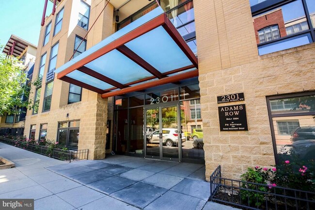 Building Photo - 2301 Champlain St NW
