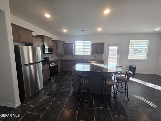 Building Photo - 4889 Christian Azcarate St