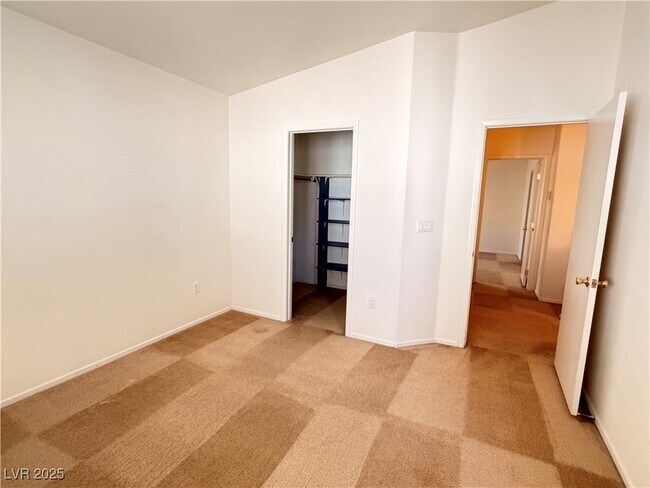 Building Photo - 9325 Indian Corn Ct