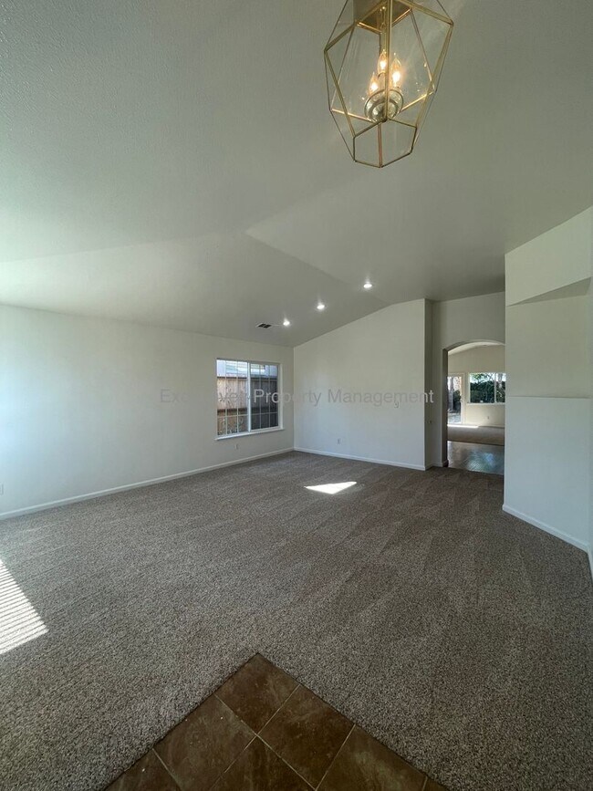 Building Photo - 1449 Quiet Ct