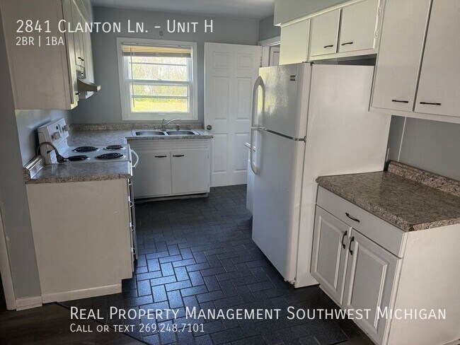 Building Photo - 2841 Clanton Ln