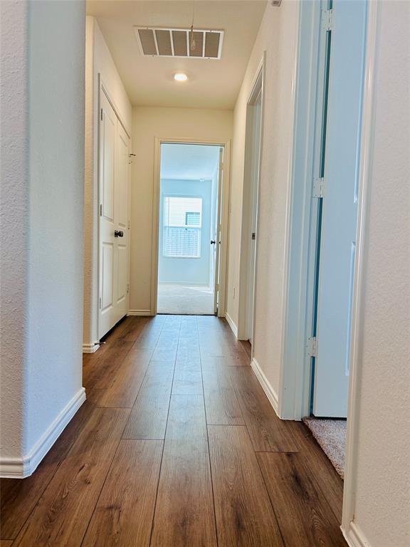 Building Photo - 716 Commander Abbott Dr